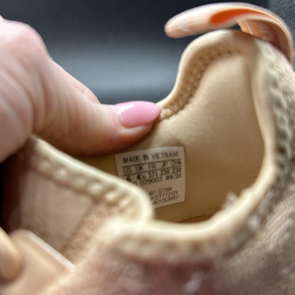 Adidas Women’s NMD Blush - Picture 12 of 13